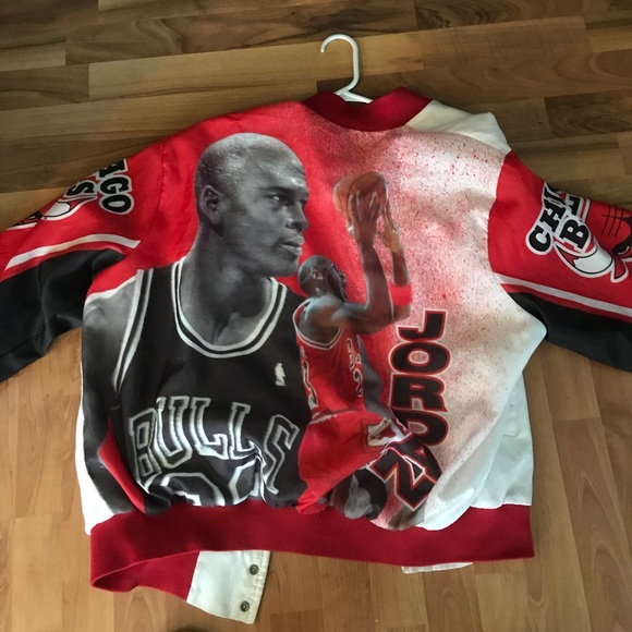 Michael Jordan Vintage Chalk Line Jacket - Picture 1 of 6